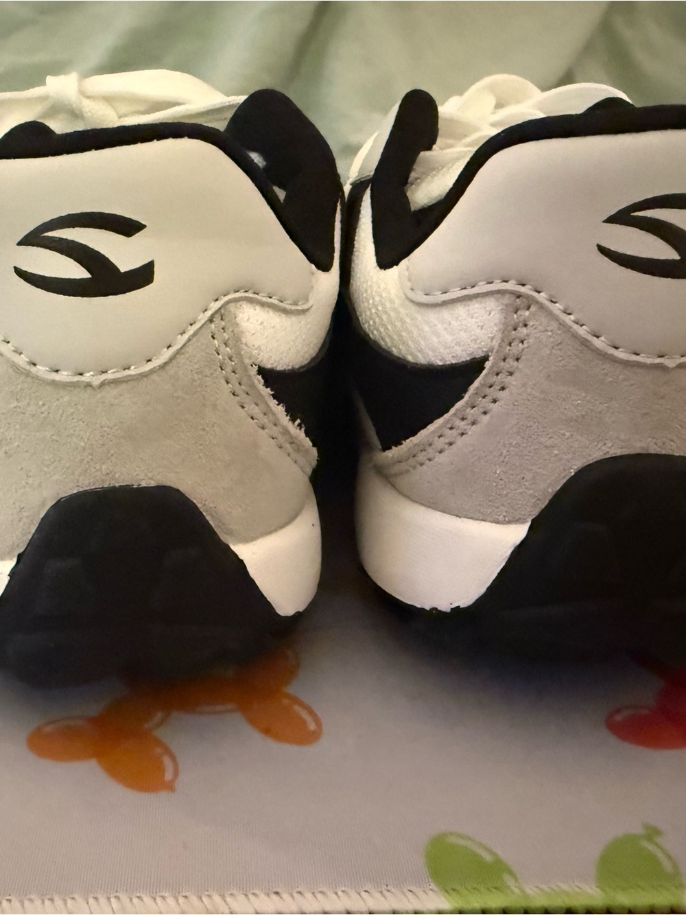 Women’s Hobibear Hareball Wide Toe Box Smeakers. Size 8 Brand New - Picture 3 of 7